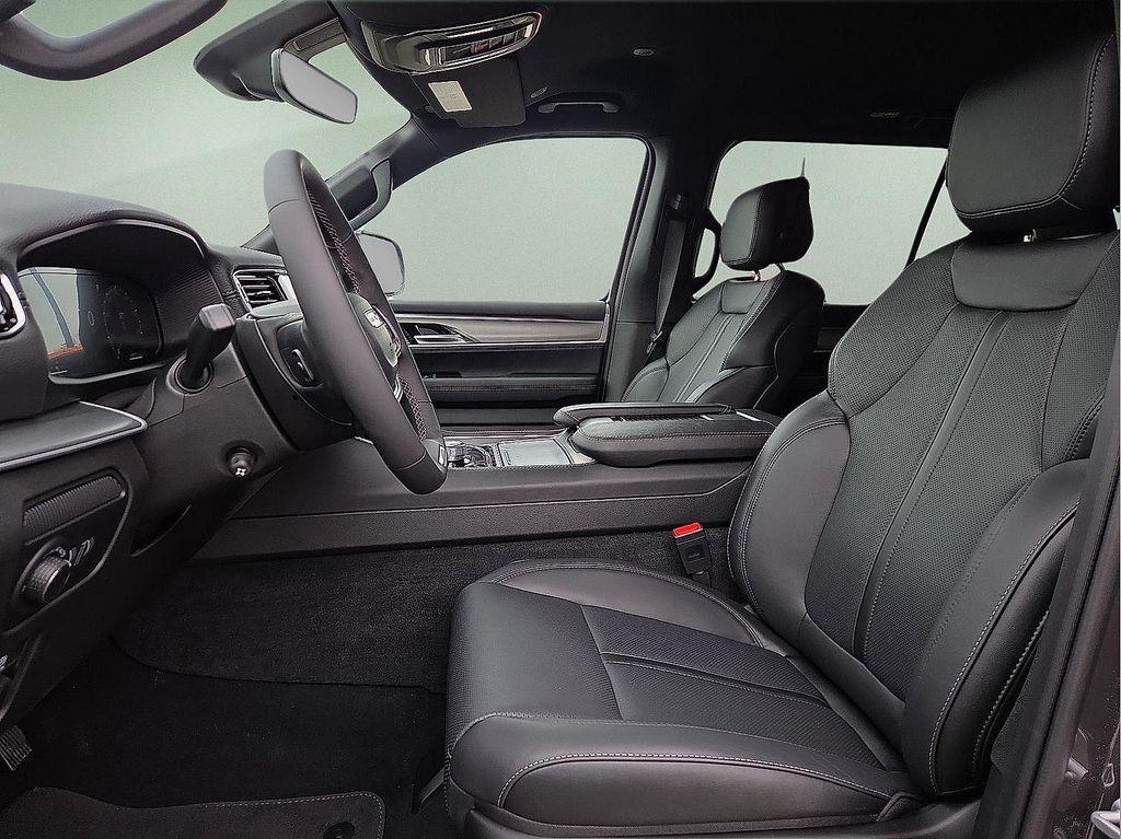 new 2026 Jeep Grand Wagoneer L car, priced at $78,450