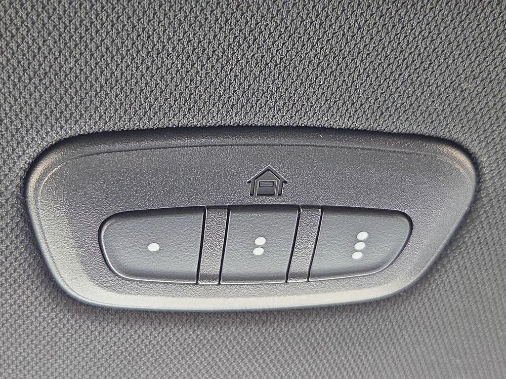 new 2026 Jeep Grand Wagoneer L car, priced at $78,450