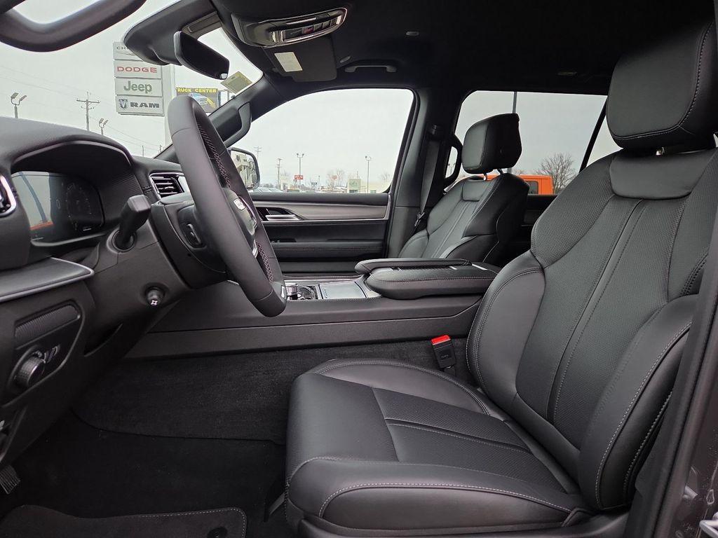 new 2026 Jeep Grand Wagoneer L car, priced at $78,450