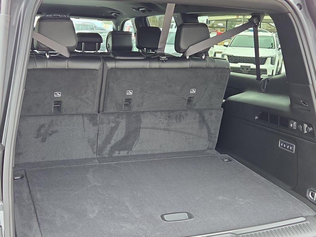 new 2026 Jeep Grand Wagoneer L car, priced at $78,450