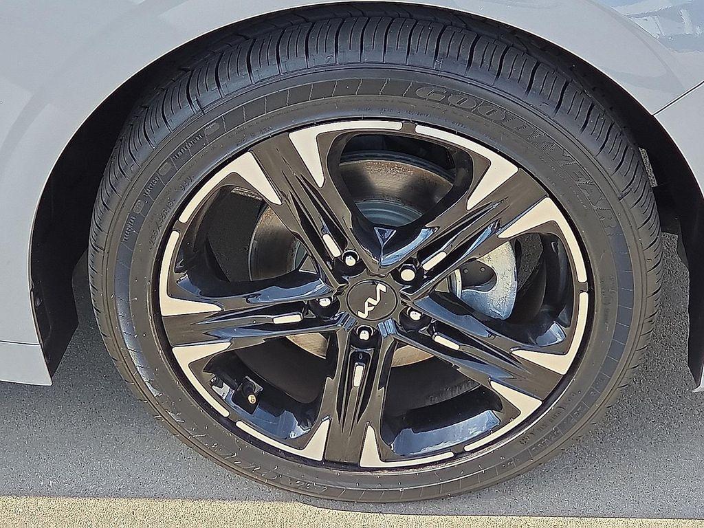 used 2024 Kia K5 car, priced at $21,962