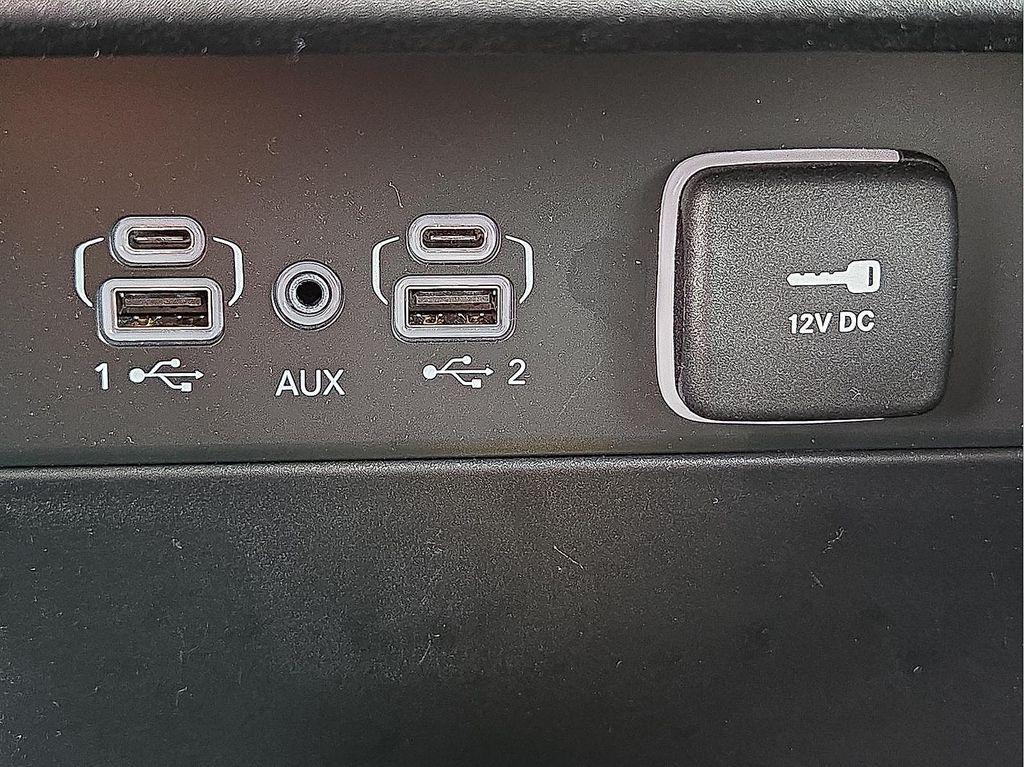 new 2025 Jeep Grand Cherokee car