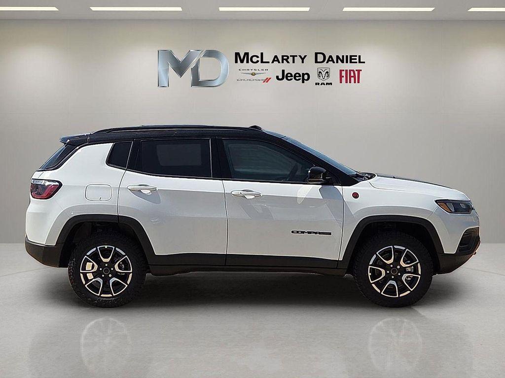 new 2026 Jeep Compass car, priced at $35,352