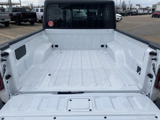 new 2025 Jeep Gladiator car, priced at $39,349