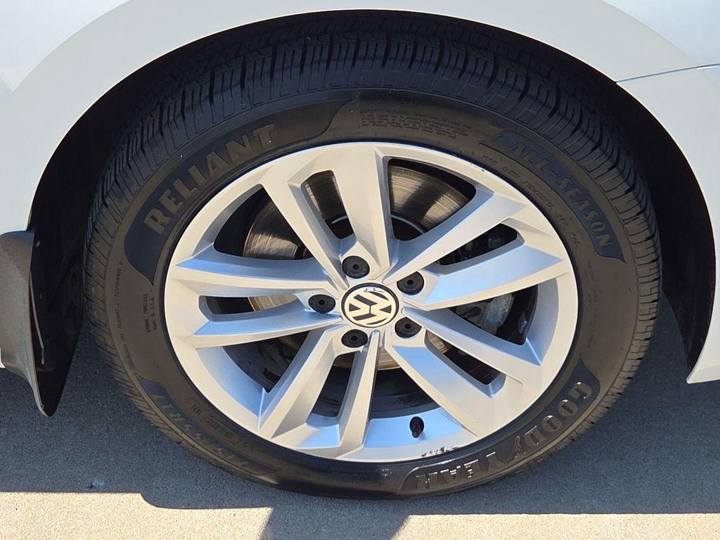 used 2020 Volkswagen Passat car, priced at $15,121