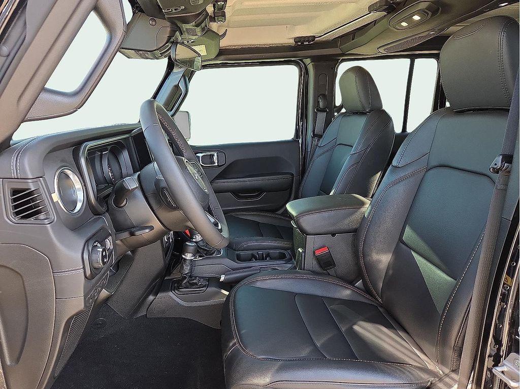 new 2025 Jeep Gladiator car, priced at $41,514