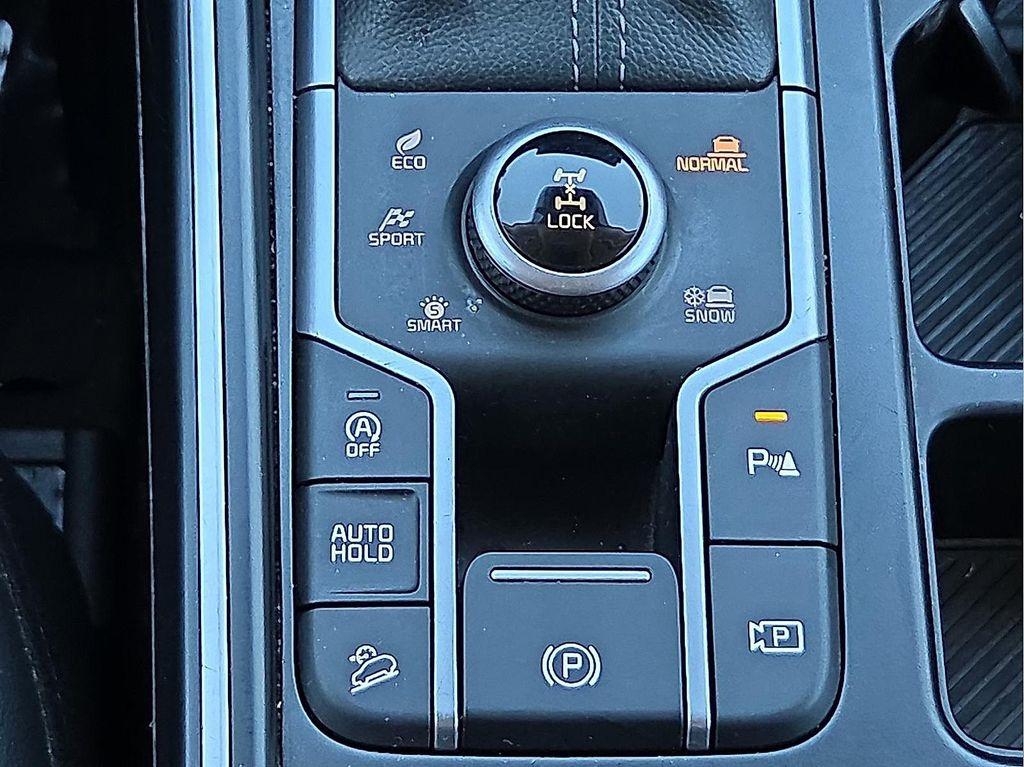 used 2024 Kia Sorento car, priced at $27,951