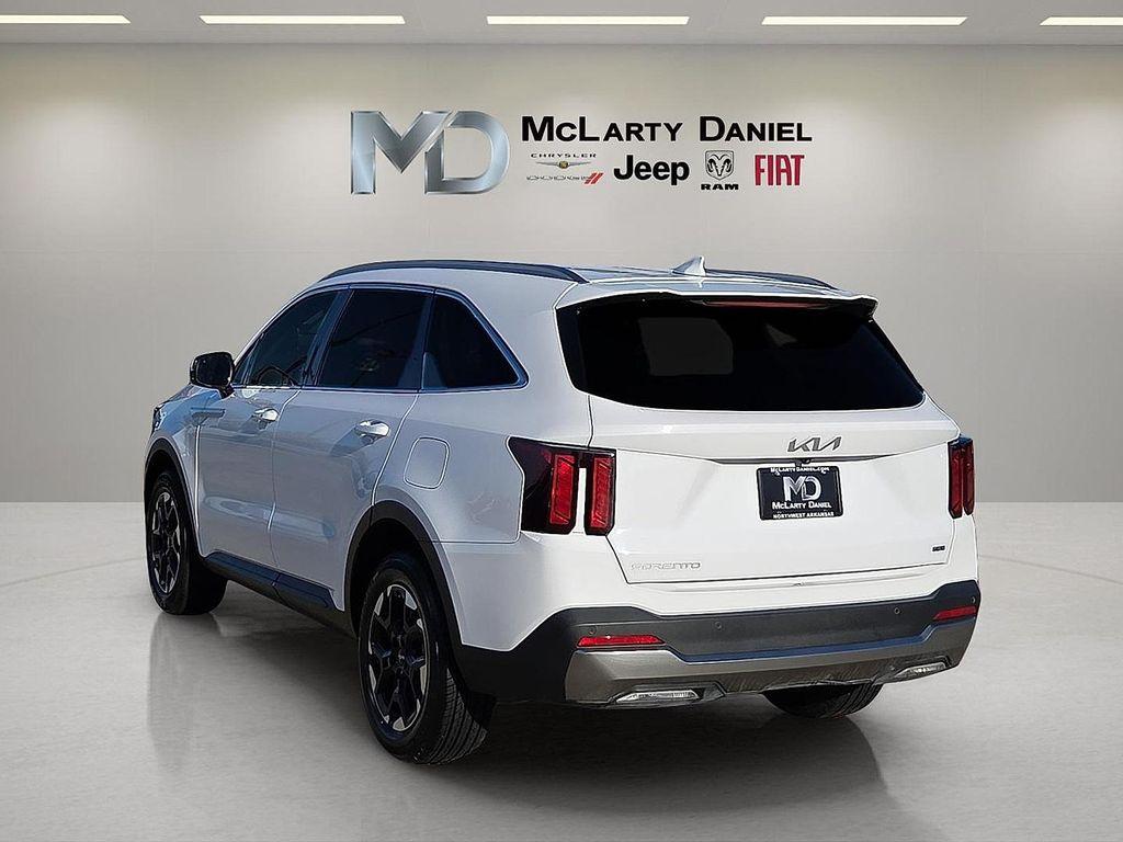 used 2024 Kia Sorento car, priced at $27,951