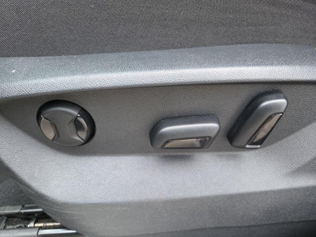 used 2024 Volkswagen Atlas car, priced at $28,580