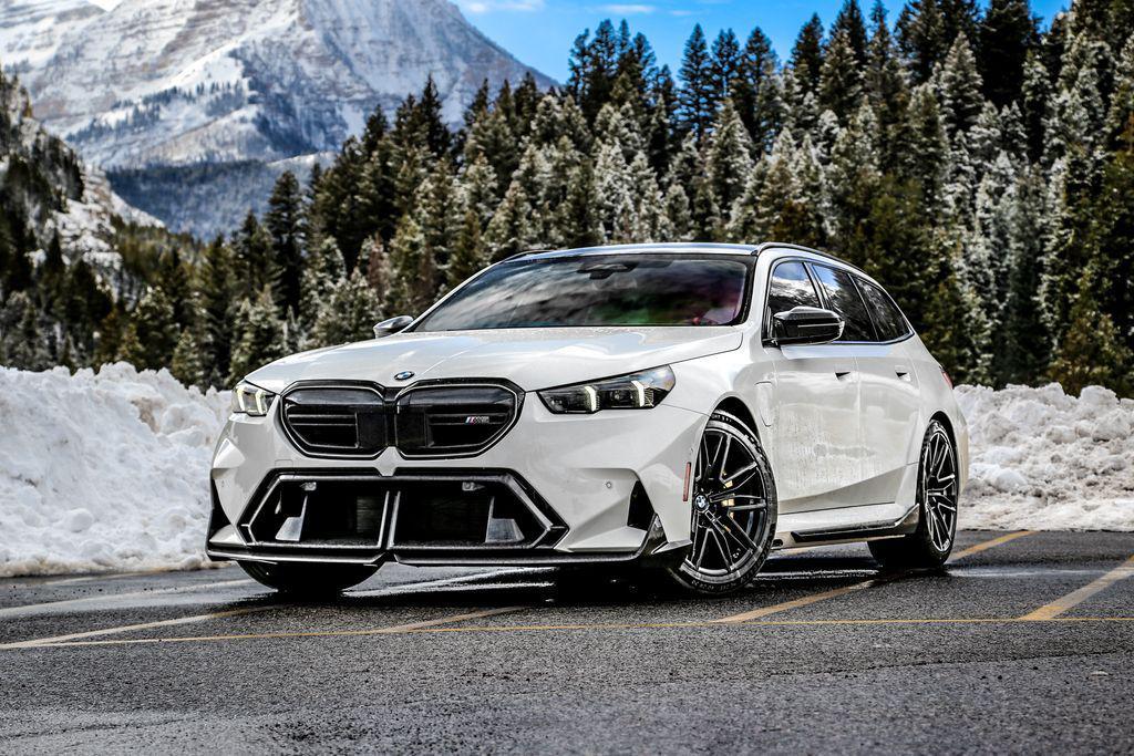 new 2026 BMW M5 car, priced at $147,745