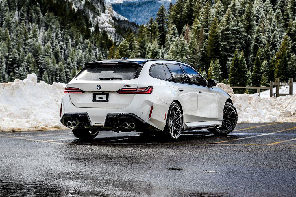 new 2026 BMW M5 car, priced at $147,745
