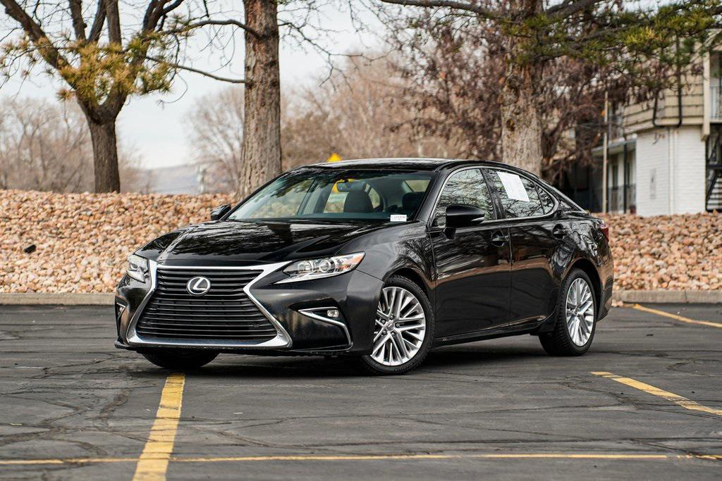 used 2016 Lexus ES 350 car, priced at $15,995