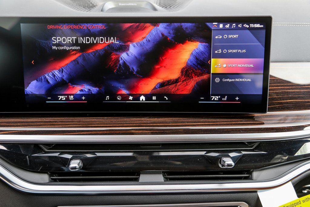 new 2026 BMW X7 car, priced at $127,565