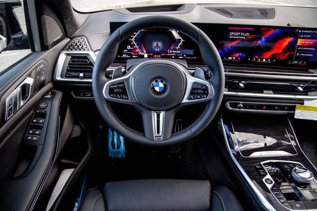new 2026 BMW X7 car, priced at $124,625
