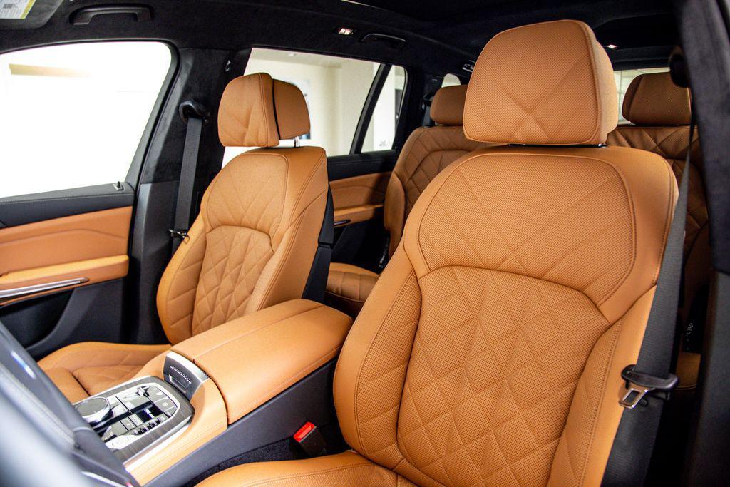new 2026 BMW X7 car, priced at $103,540