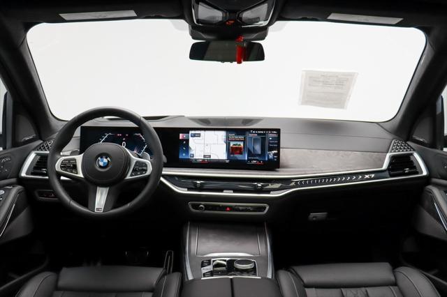 used 2024 BMW X7 car