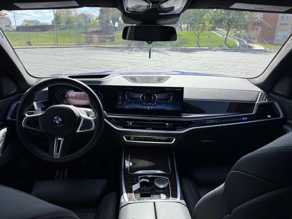 used 2024 BMW X7 car, priced at $80,995