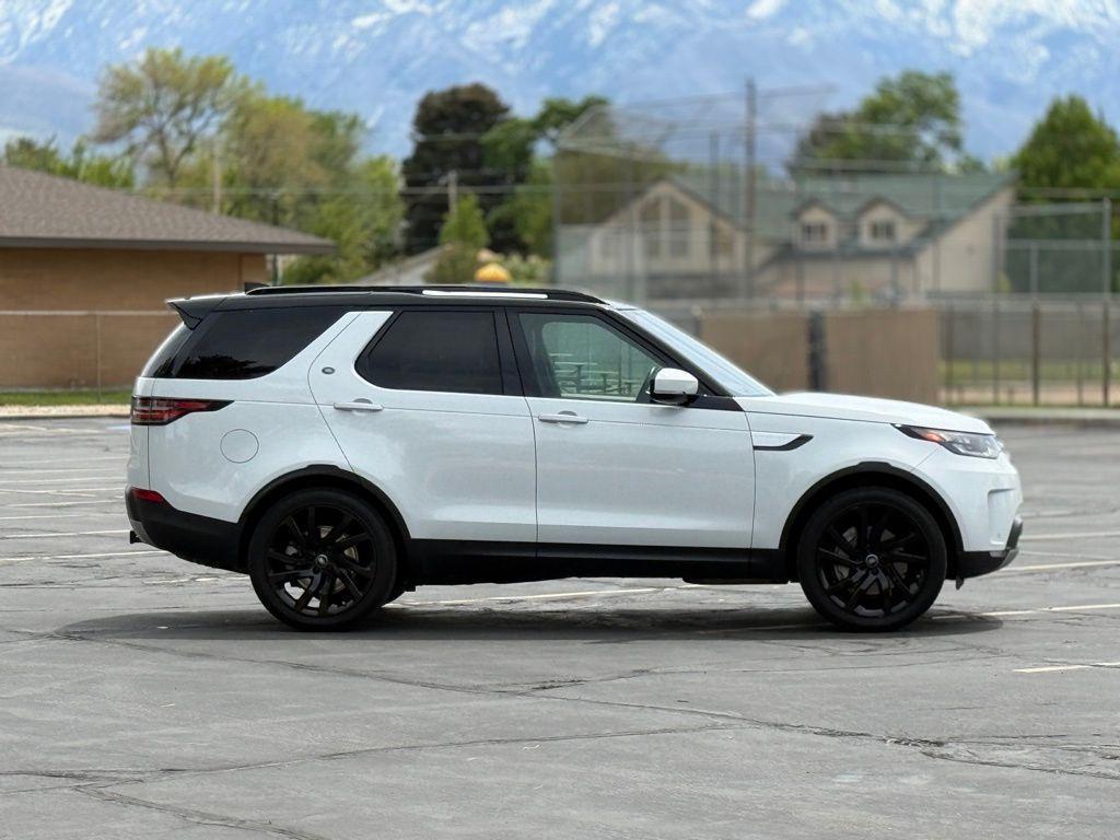 used 2020 Land Rover Discovery car, priced at $21,995