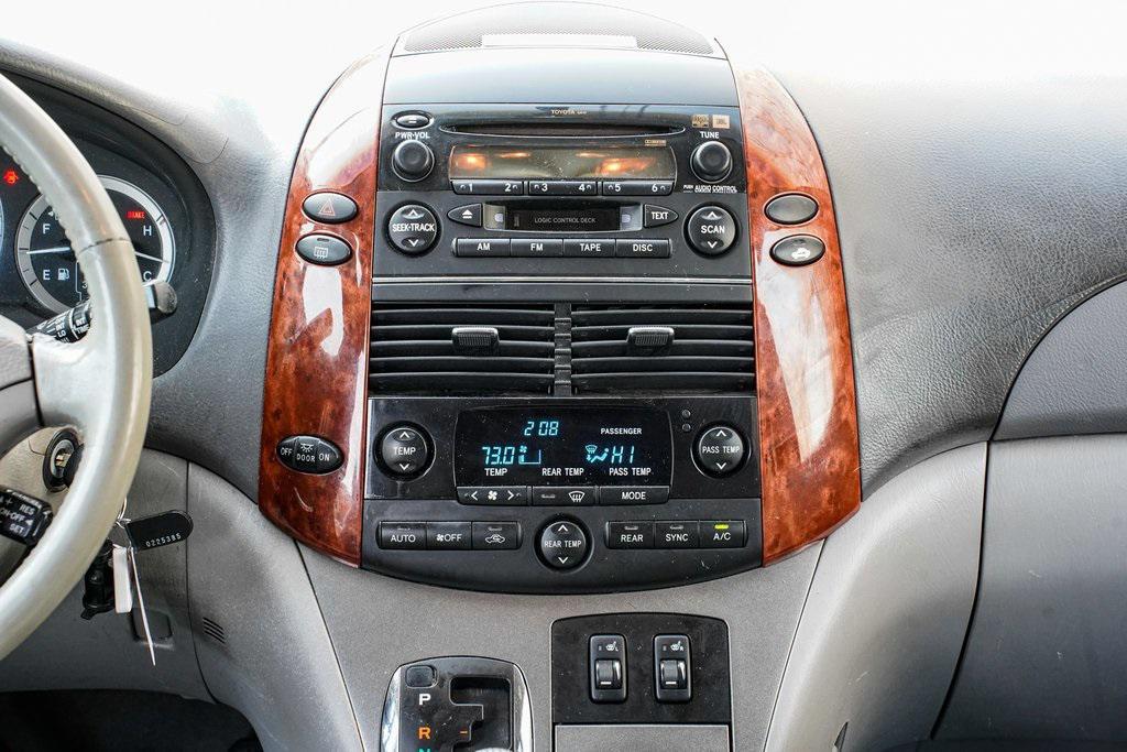 used 2004 Toyota Sienna car, priced at $4,995