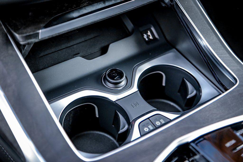 used 2026 BMW X7 car, priced at $94,265