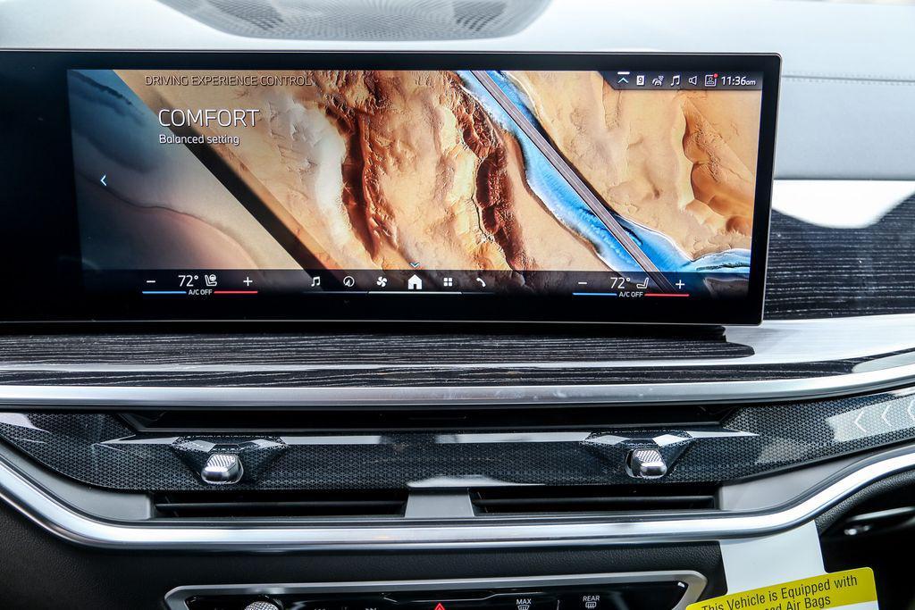 new 2026 BMW X7 car, priced at $102,965