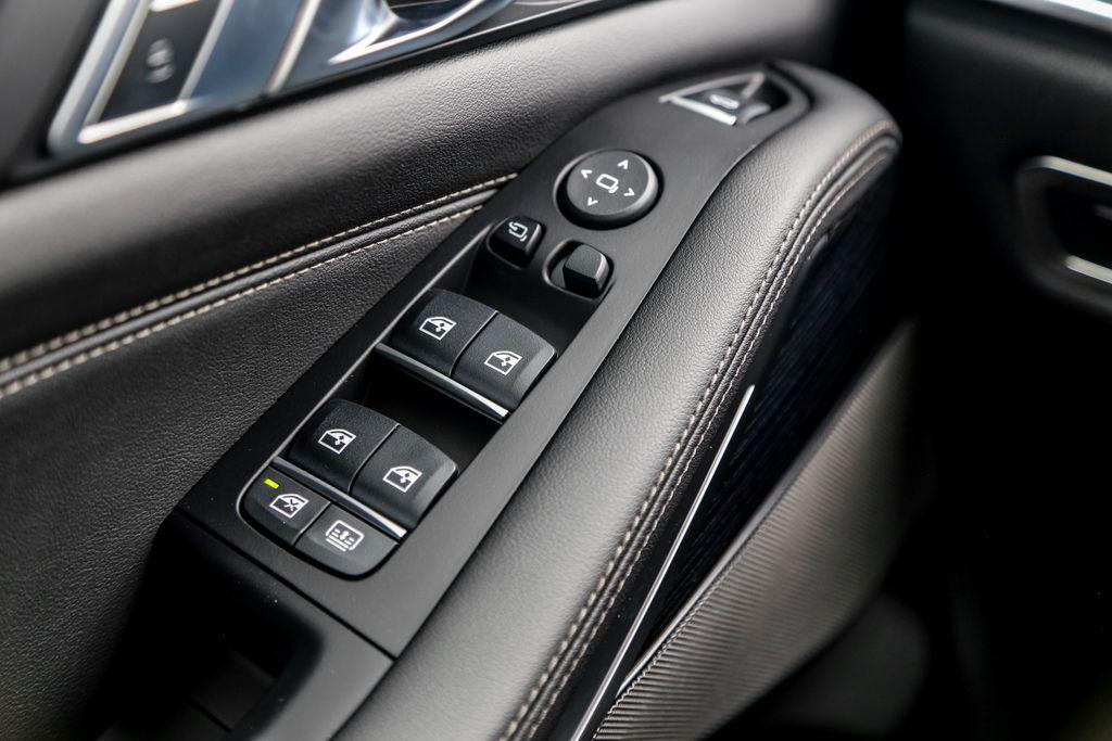 new 2026 BMW X7 car, priced at $102,965