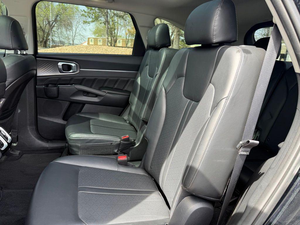 used 2022 Kia Sorento car, priced at $26,495