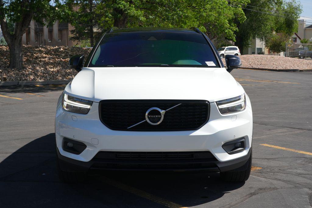 used 2019 Volvo XC40 car, priced at $18,995