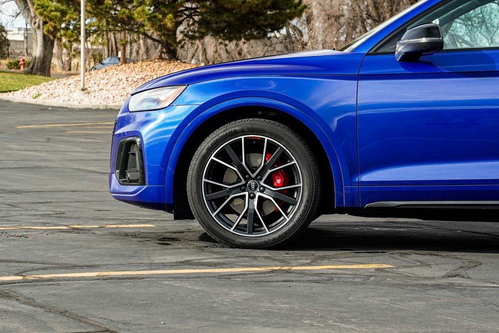 used 2021 Audi SQ5 car, priced at $25,495