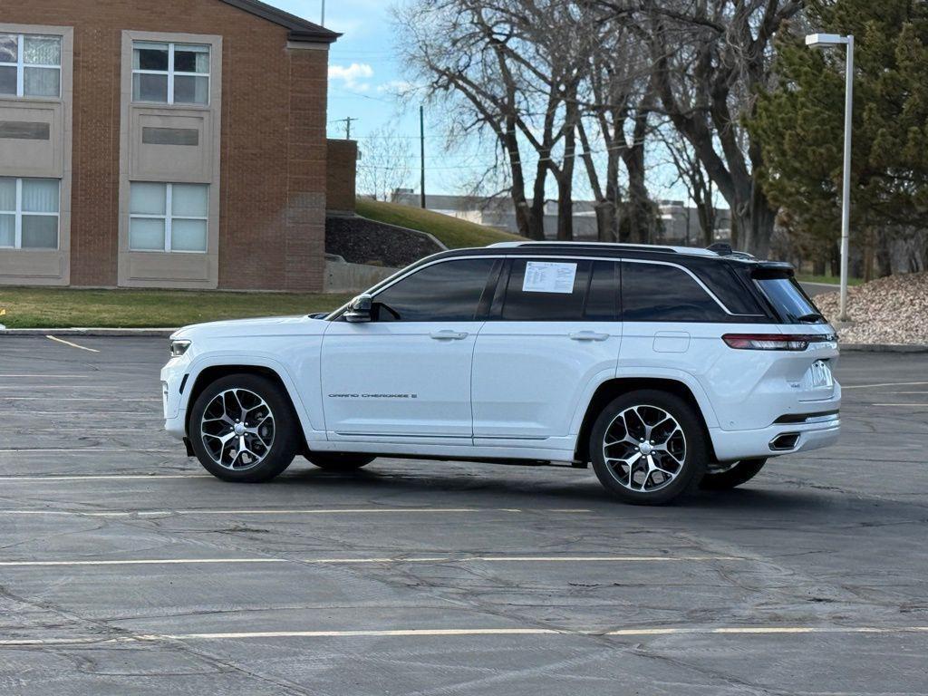 used 2024 Jeep Grand Cherokee car, priced at $46,495