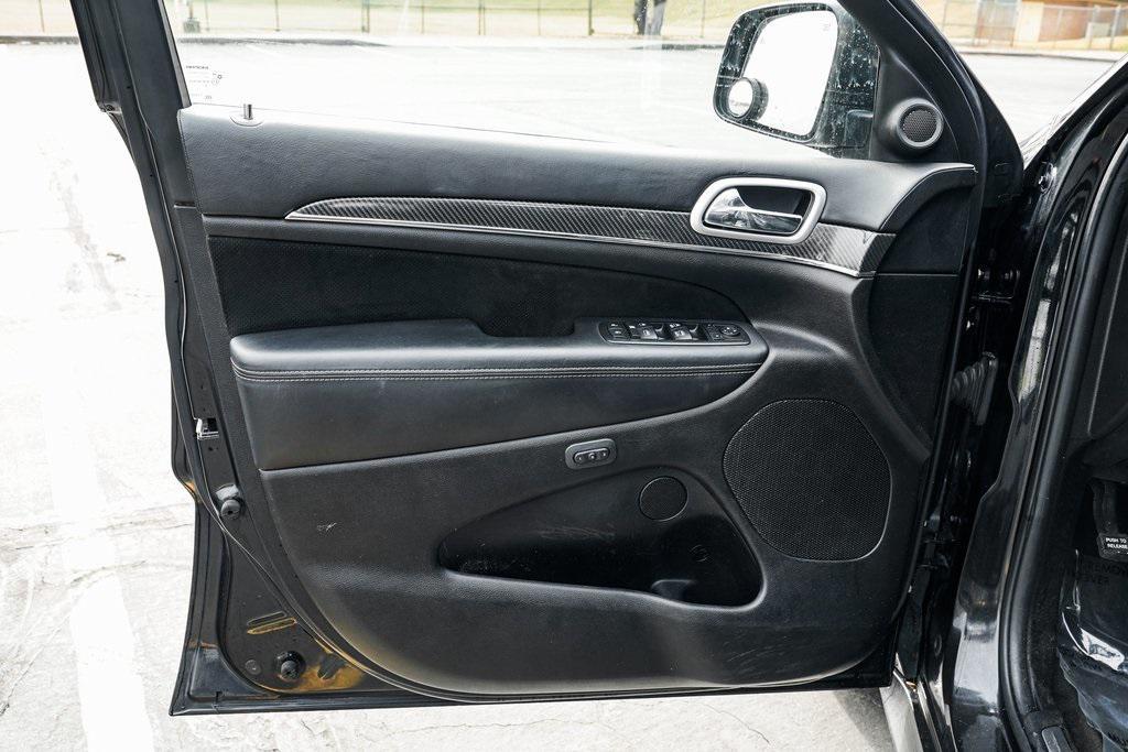 used 2013 Jeep Grand Cherokee car, priced at $19,995