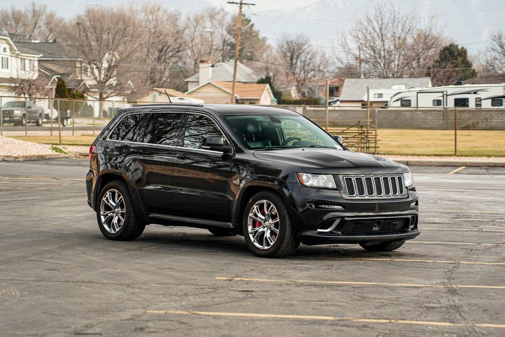 used 2013 Jeep Grand Cherokee car, priced at $19,995