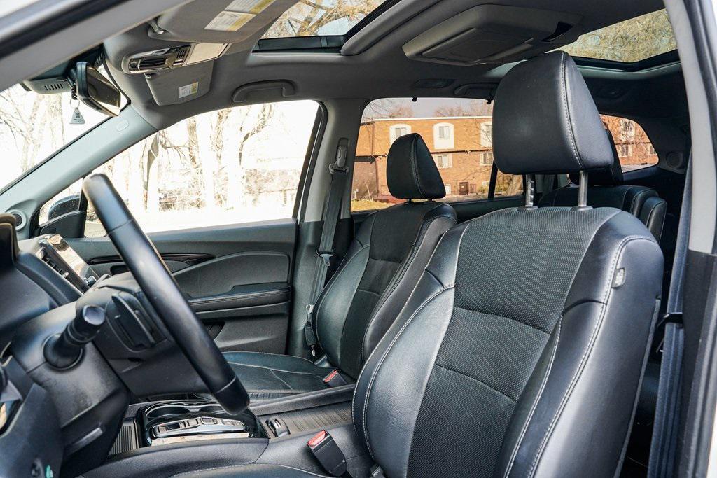 used 2019 Honda Pilot car, priced at $25,995