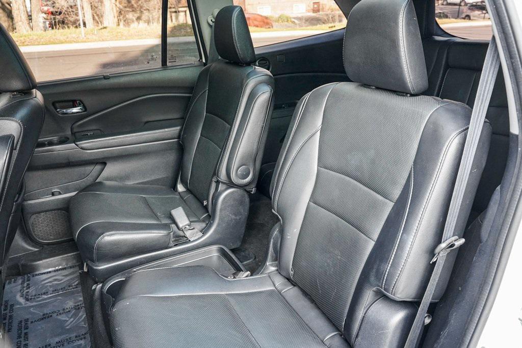 used 2019 Honda Pilot car, priced at $25,995
