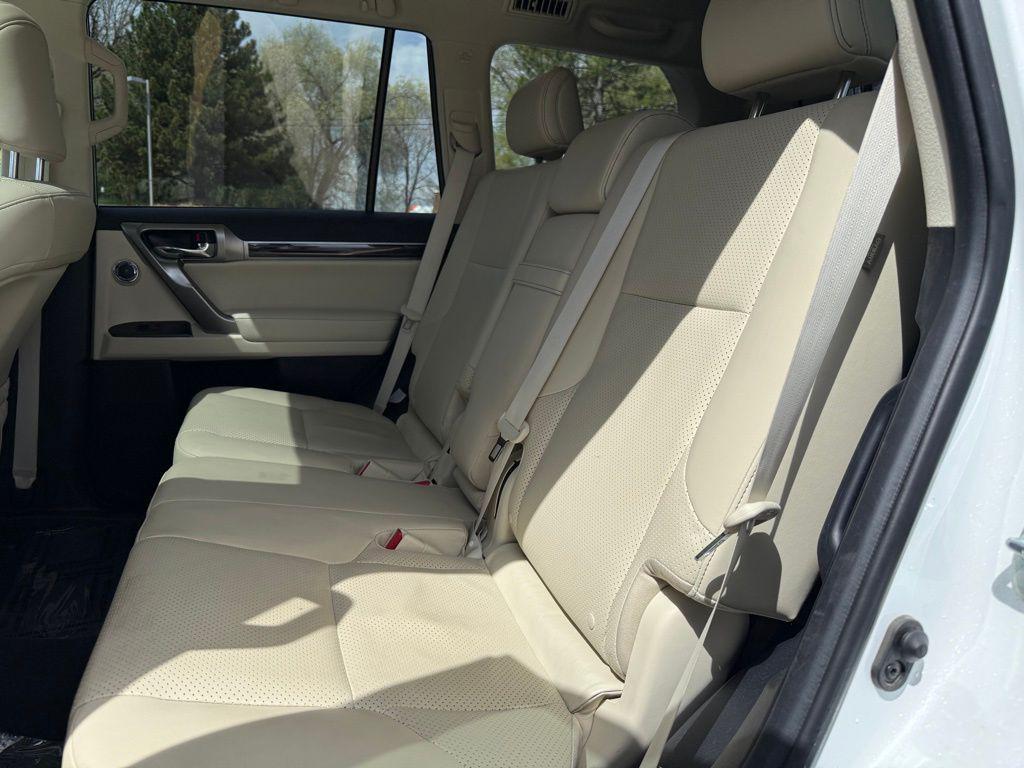 used 2023 Lexus GX 460 car, priced at $59,495