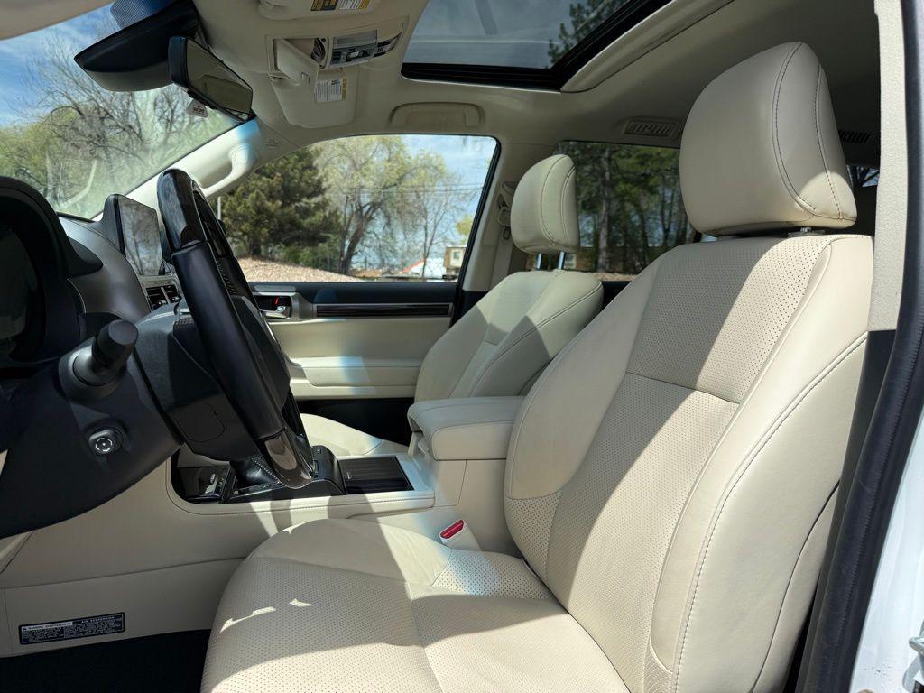used 2023 Lexus GX 460 car, priced at $59,495