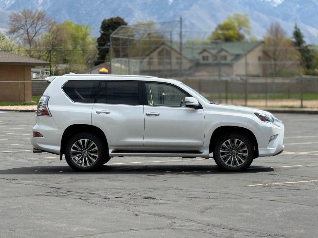 used 2023 Lexus GX 460 car, priced at $59,495