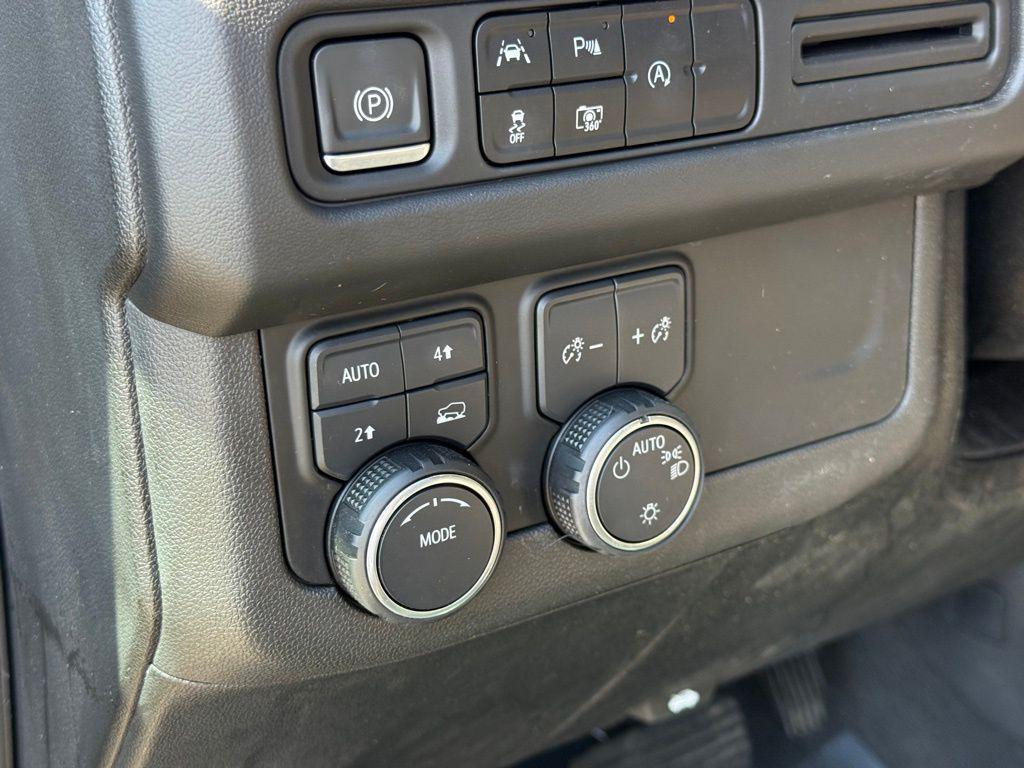 used 2023 Chevrolet Tahoe car, priced at $44,495