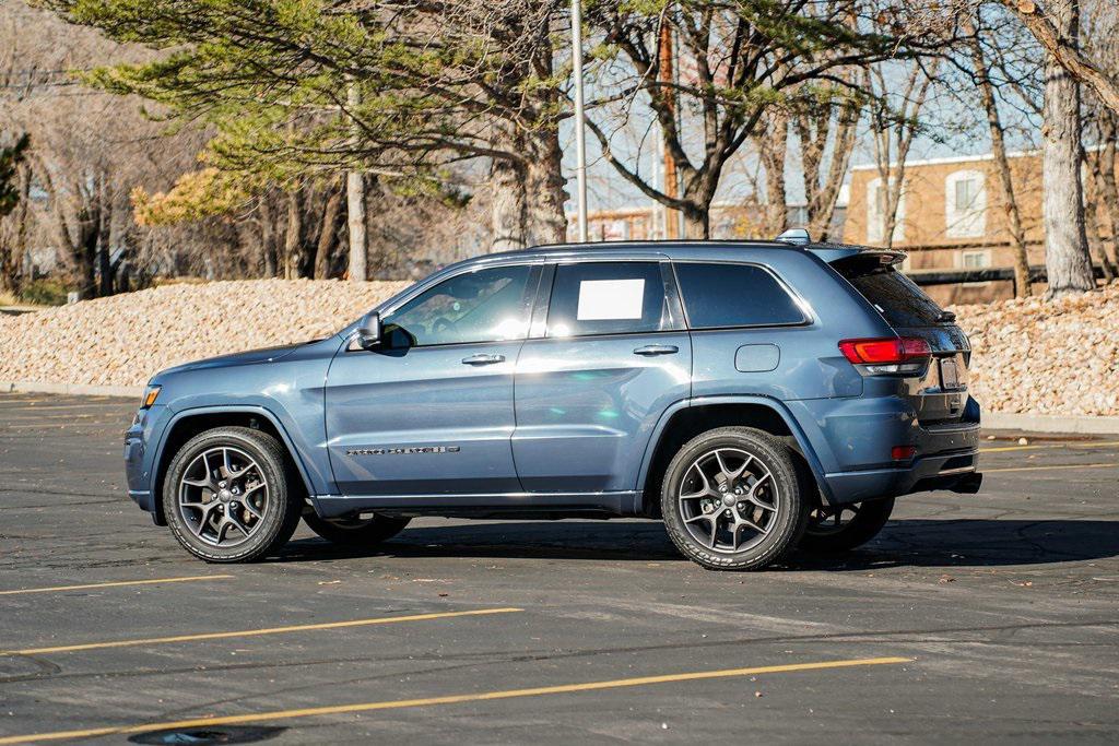 used 2021 Jeep Grand Cherokee car, priced at $19,495