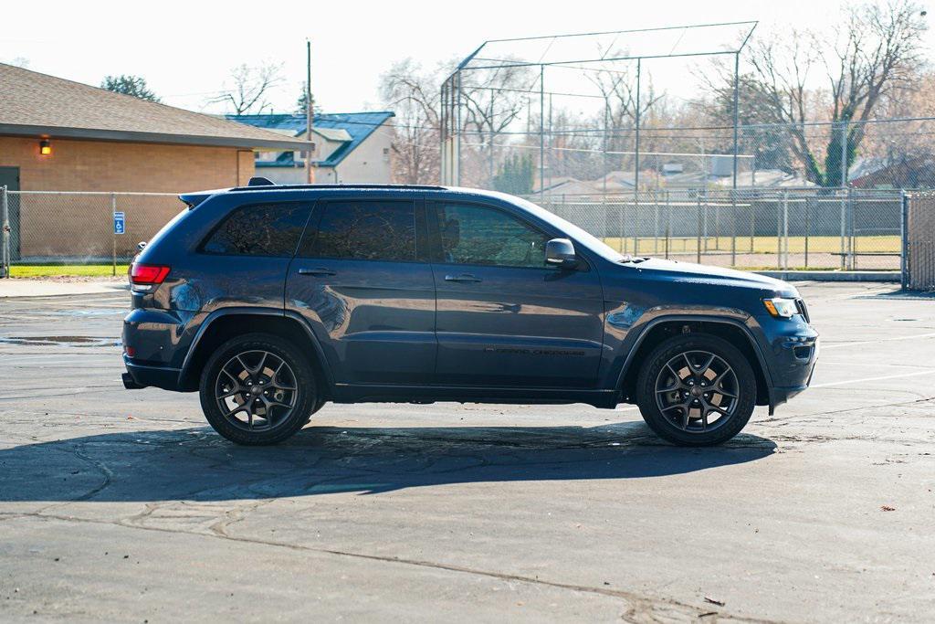 used 2021 Jeep Grand Cherokee car, priced at $19,495