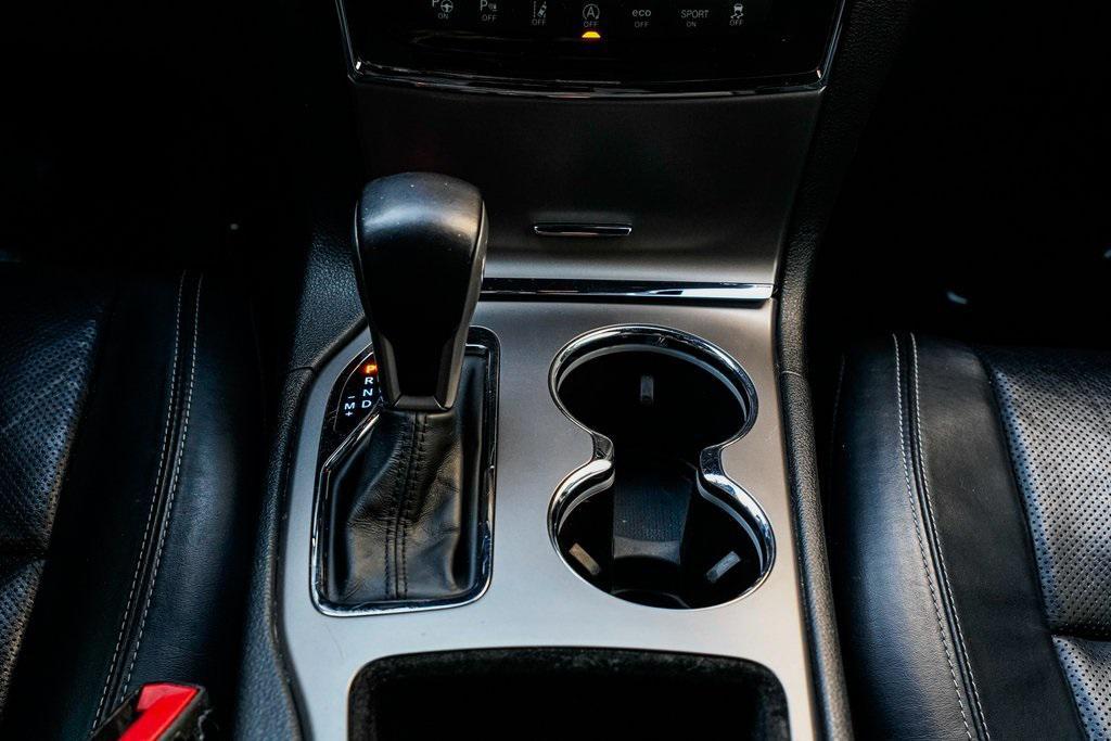 used 2021 Jeep Grand Cherokee car, priced at $19,495