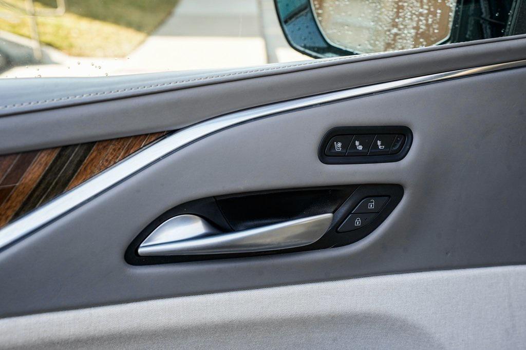 used 2023 Cadillac Escalade ESV car, priced at $62,995