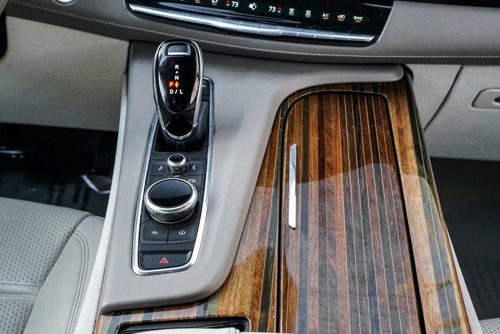 used 2023 Cadillac Escalade ESV car, priced at $62,995