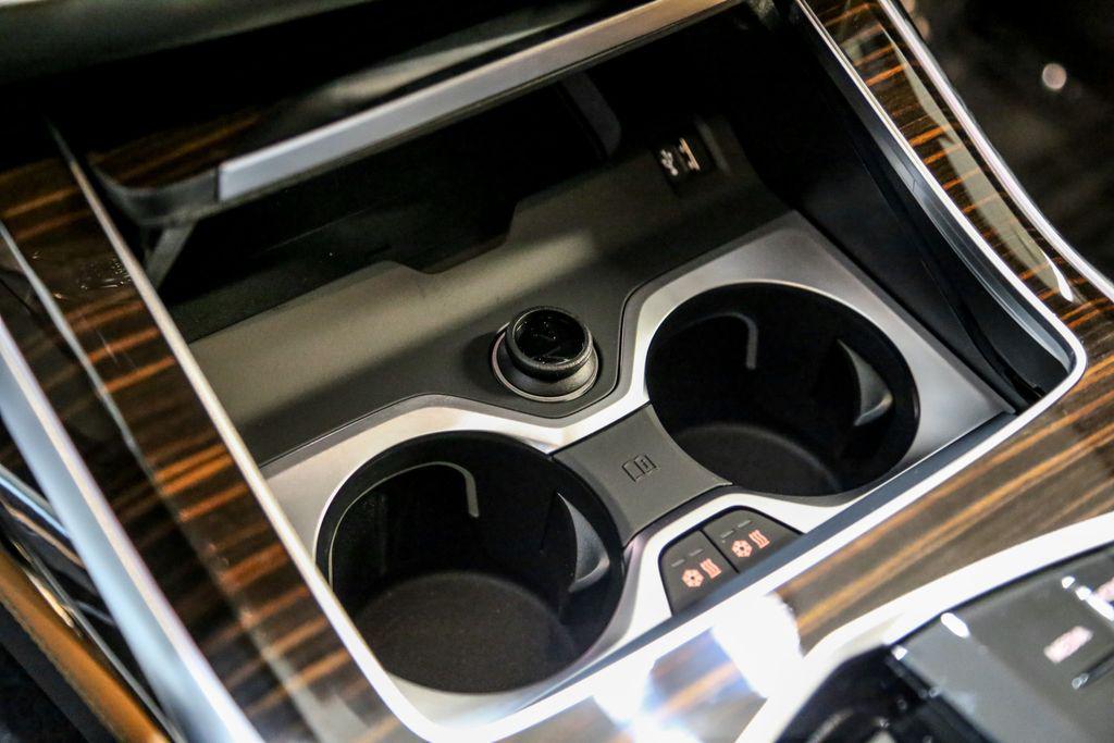 new 2026 BMW X7 car, priced at $113,270