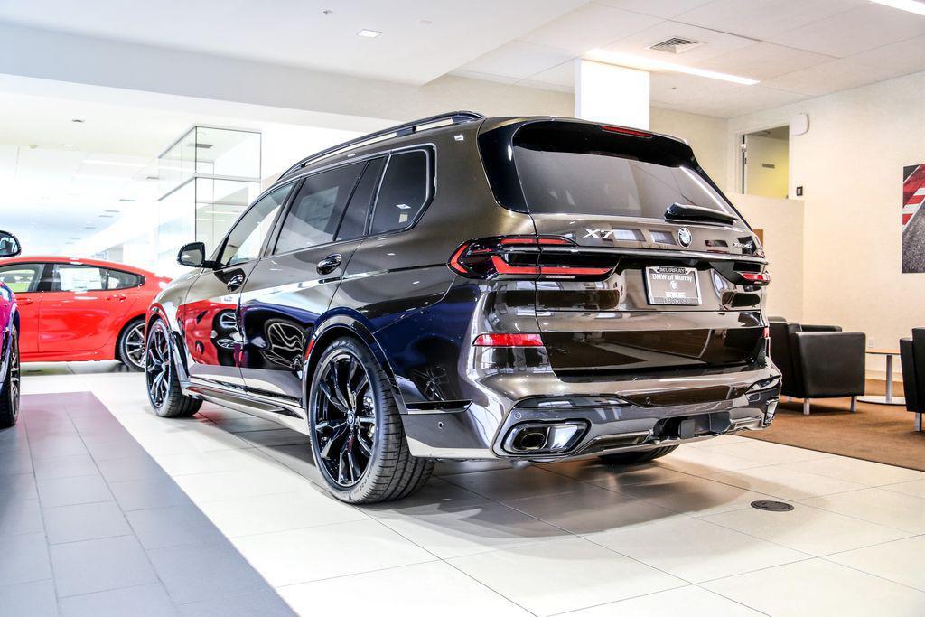 new 2026 BMW X7 car, priced at $113,270