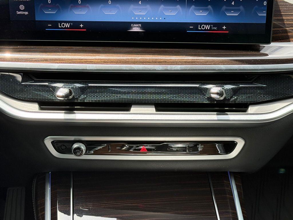used 2023 BMW X7 car, priced at $54,995