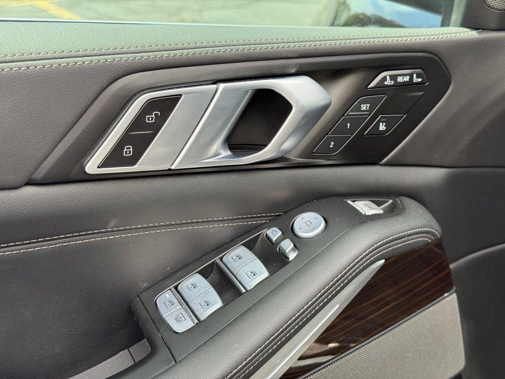 used 2023 BMW X7 car, priced at $54,995