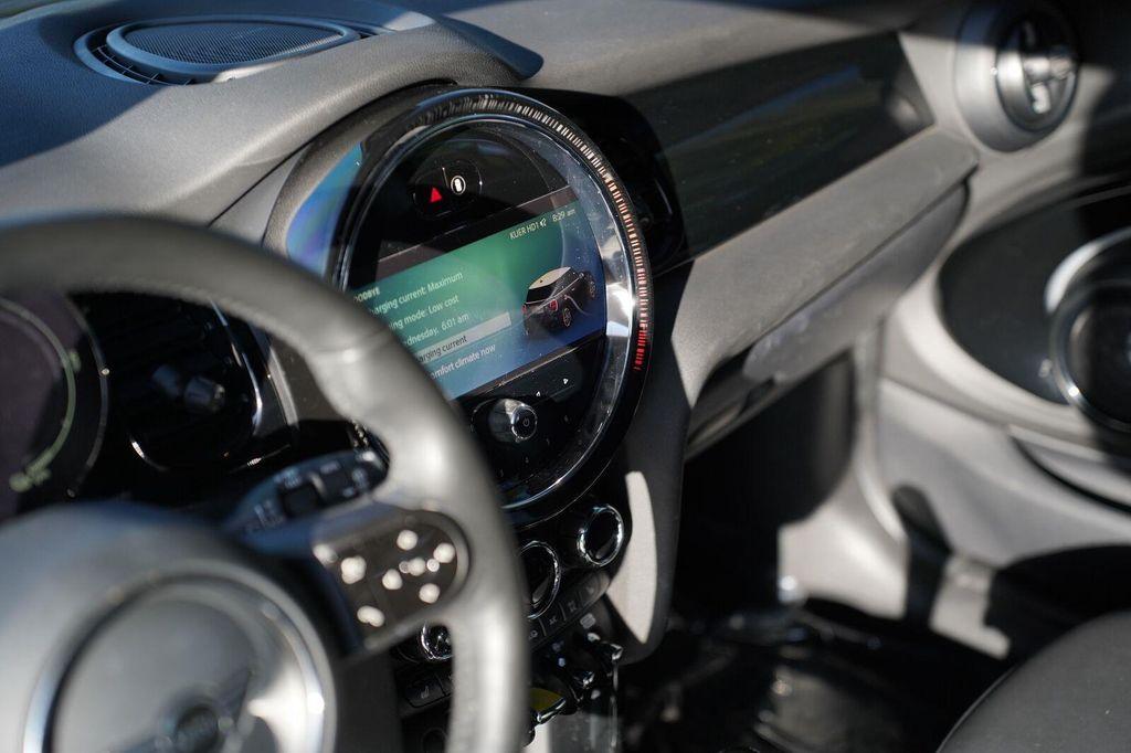 used 2024 MINI Hardtop car, priced at $23,995