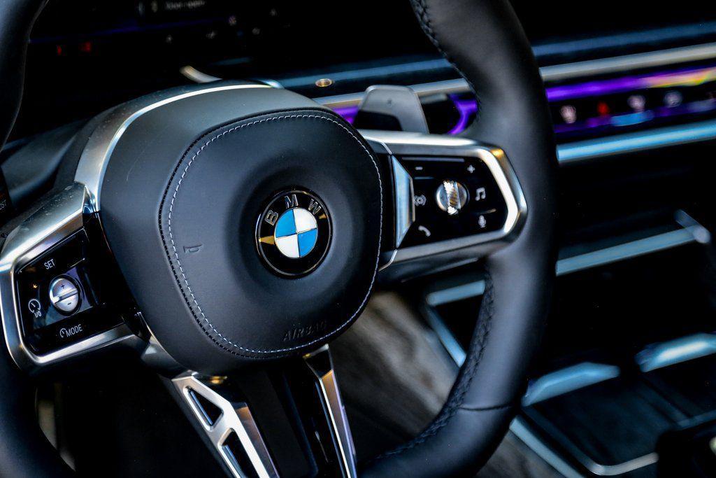 new 2025 BMW 760 car, priced at $140,325
