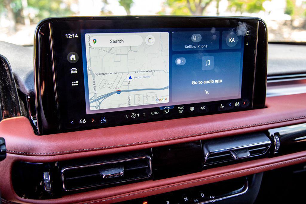 used 2025 Lincoln Aviator car, priced at $63,995